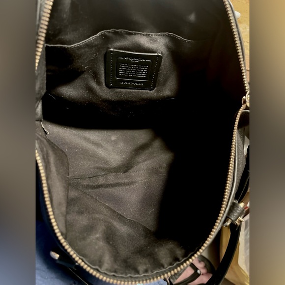 Great COACH Elly Satchel Black Pebbled Leather w/Gold-tone Hardware (F30565) - Picture 5 of 12